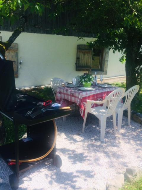 Ferme Dowena Vila Morillon Exterior foto